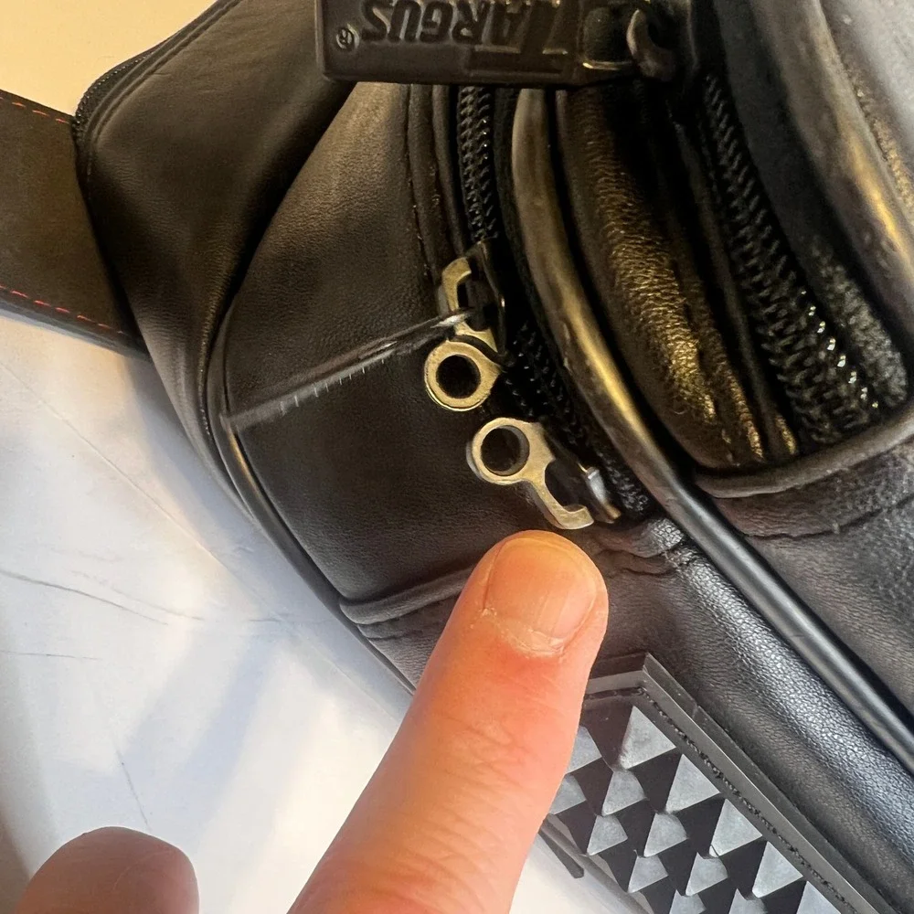 Targus laptop messenger